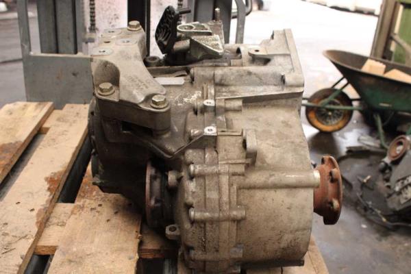 BOITE DE VITESSE VW / AUDI / SEAT / SKODA 2.0TDI ( 6VITESSES ) - Vue 2